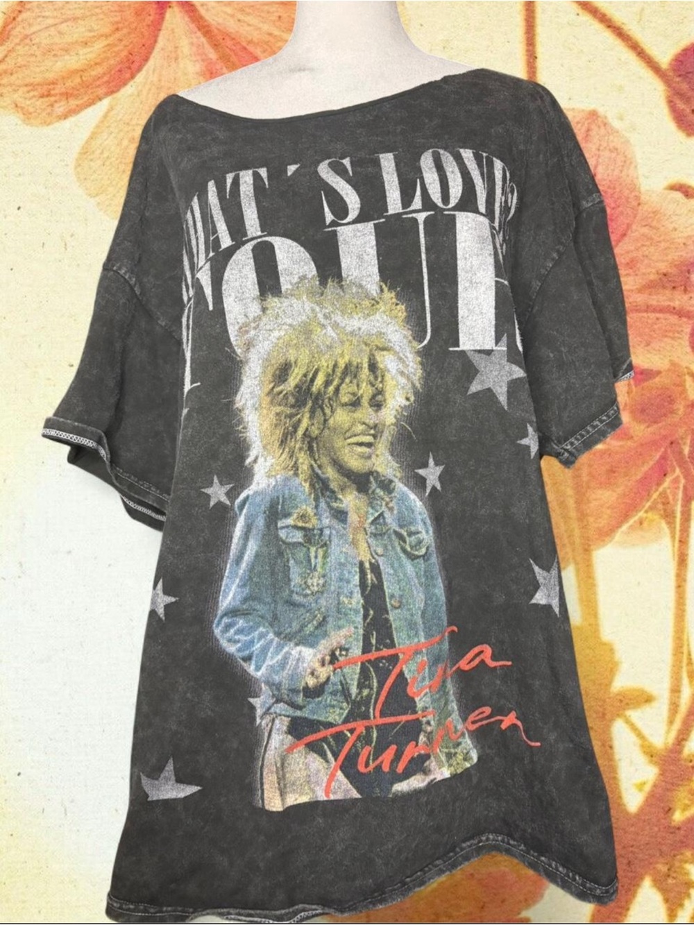 Tina Turner Graphic Tee ❤️